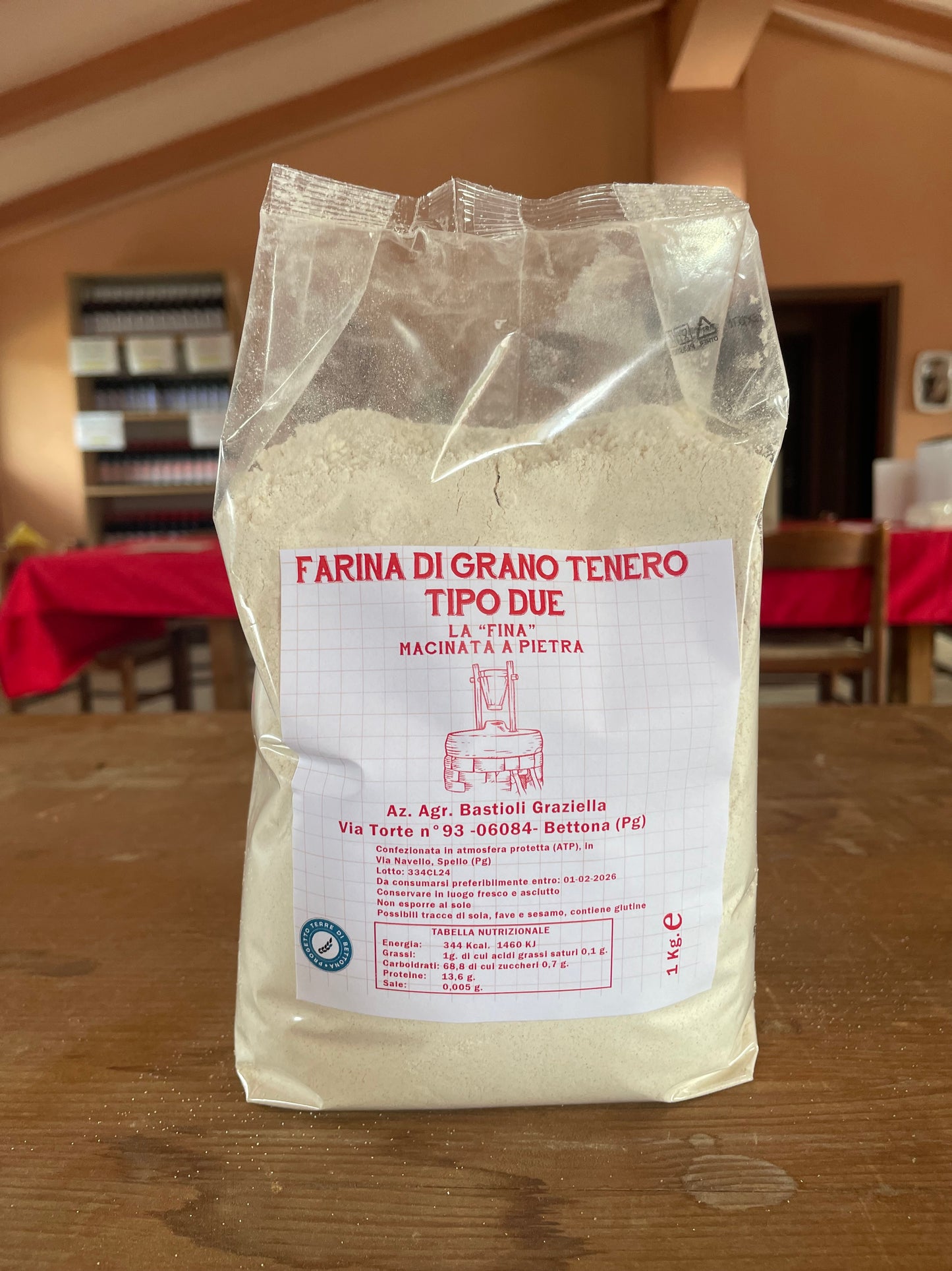 Farina Tipo 2 di Grani Antichi Tenero Biologico Macinata a Pietra